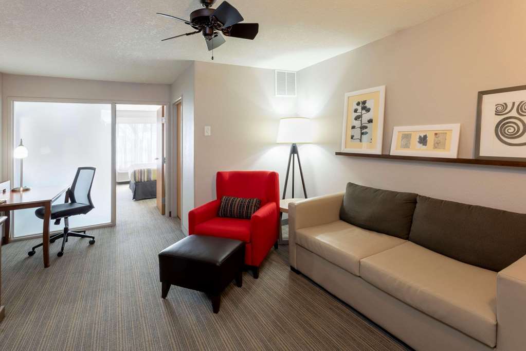 Country Inn & Suites by Radisson Fargo ND - photo 12