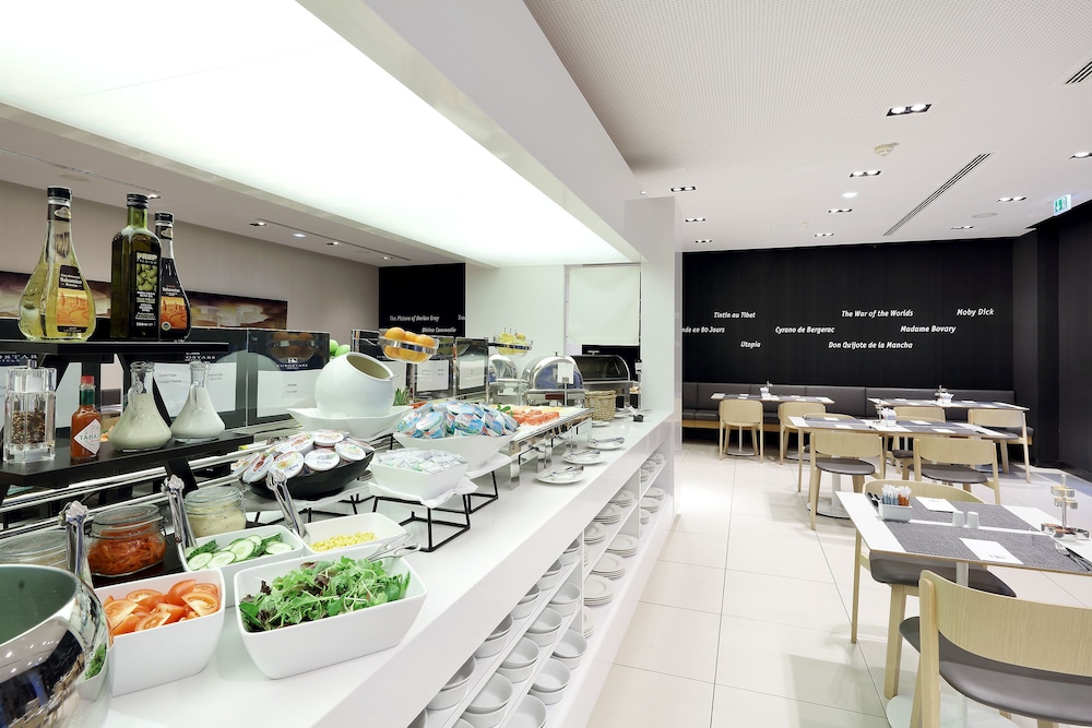 מזון ומשקאות