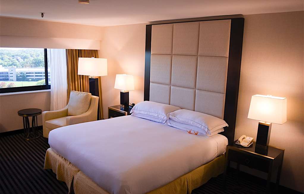 APA Hotel Woodbridge - photo 18