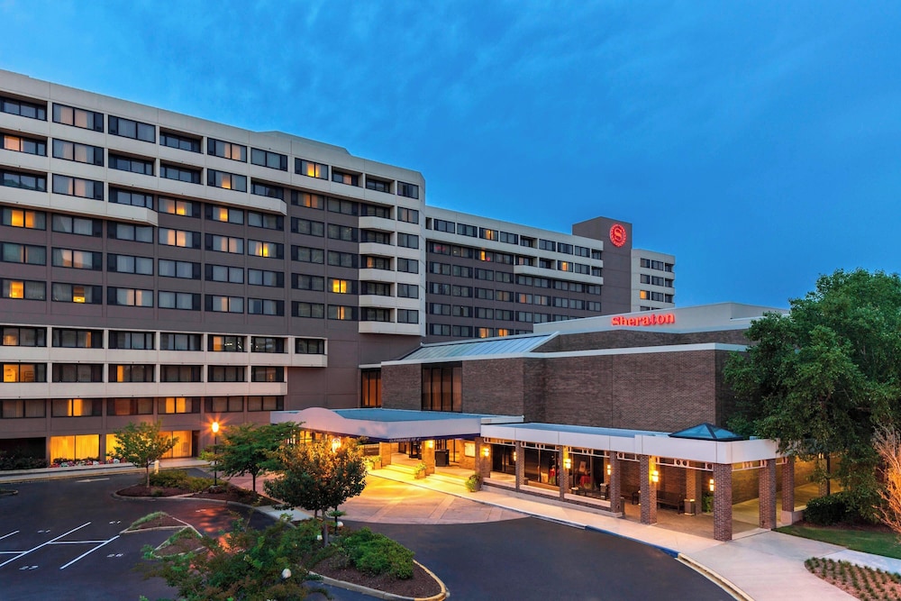 Sheraton Norfolk Waterside Hotel - photo 51