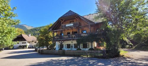 Jagersimmerl — 4-Star Luxury Hotel in Gruenau Im Almtal, Austria