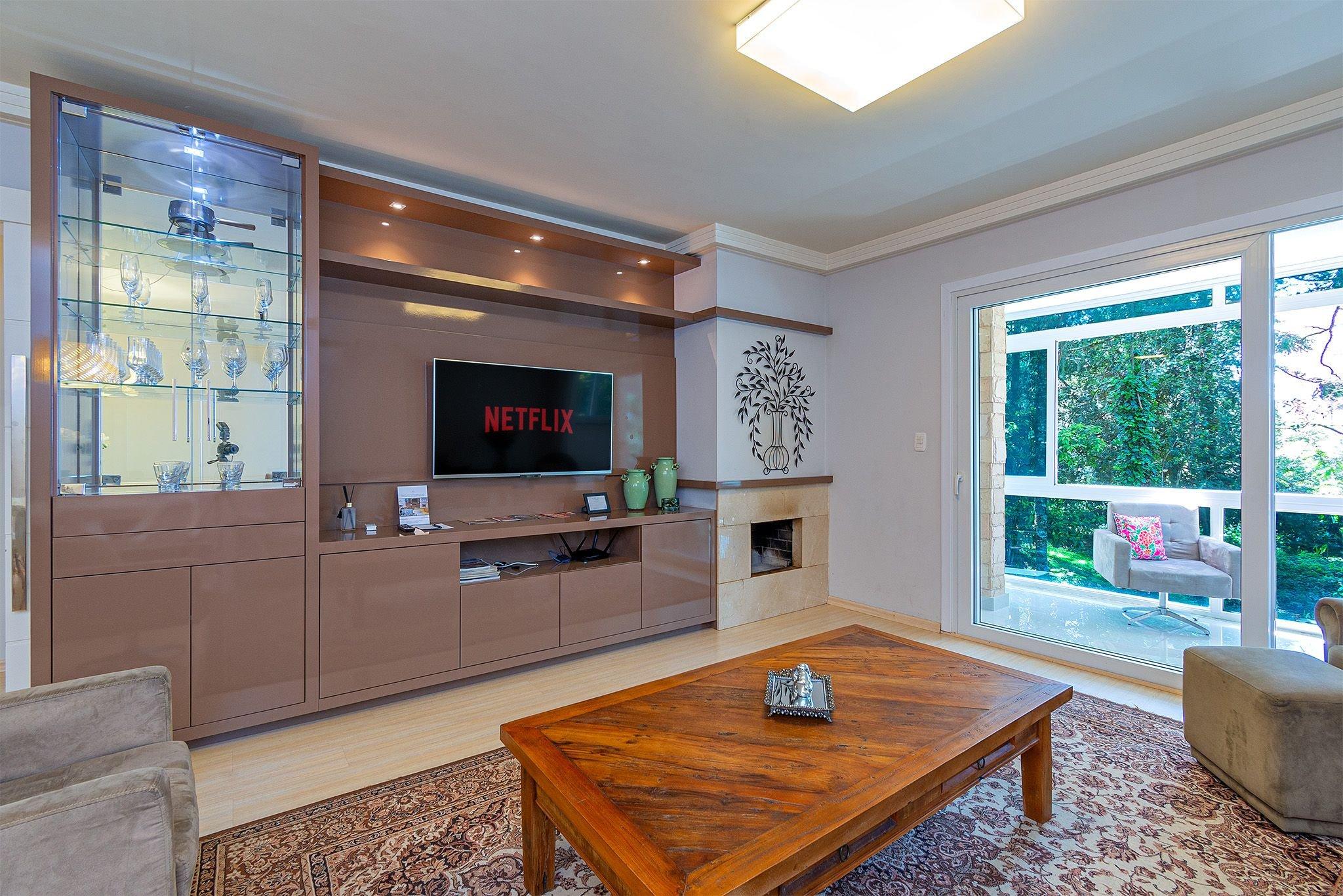 Ap 2 dorm. uma quadra da Catedral — 4-Star Luxury Hotel in Canela, Brasil