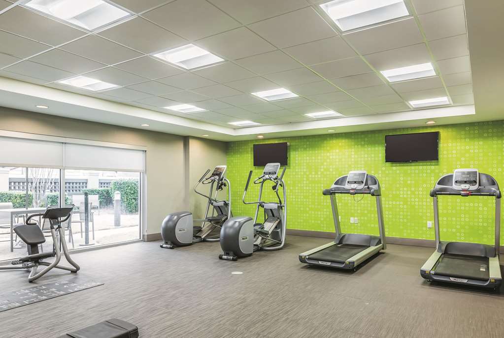 La Quinta Inn & Suites by Wyndham Dallas Plano West - photo 10