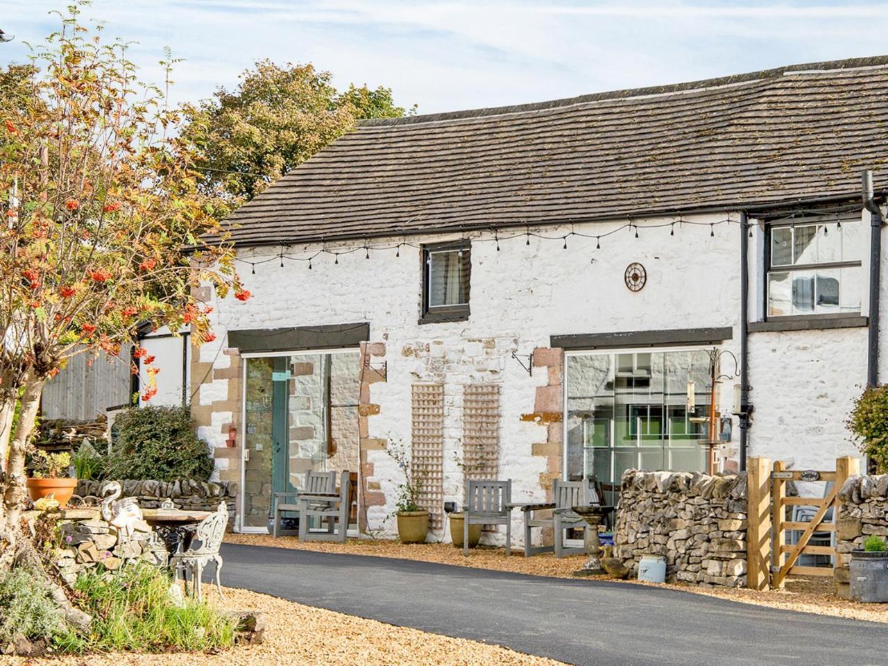 Walnut Cottage Uk43995 — 4-Star Luxury Hotel in Buxton, United Kingdom
