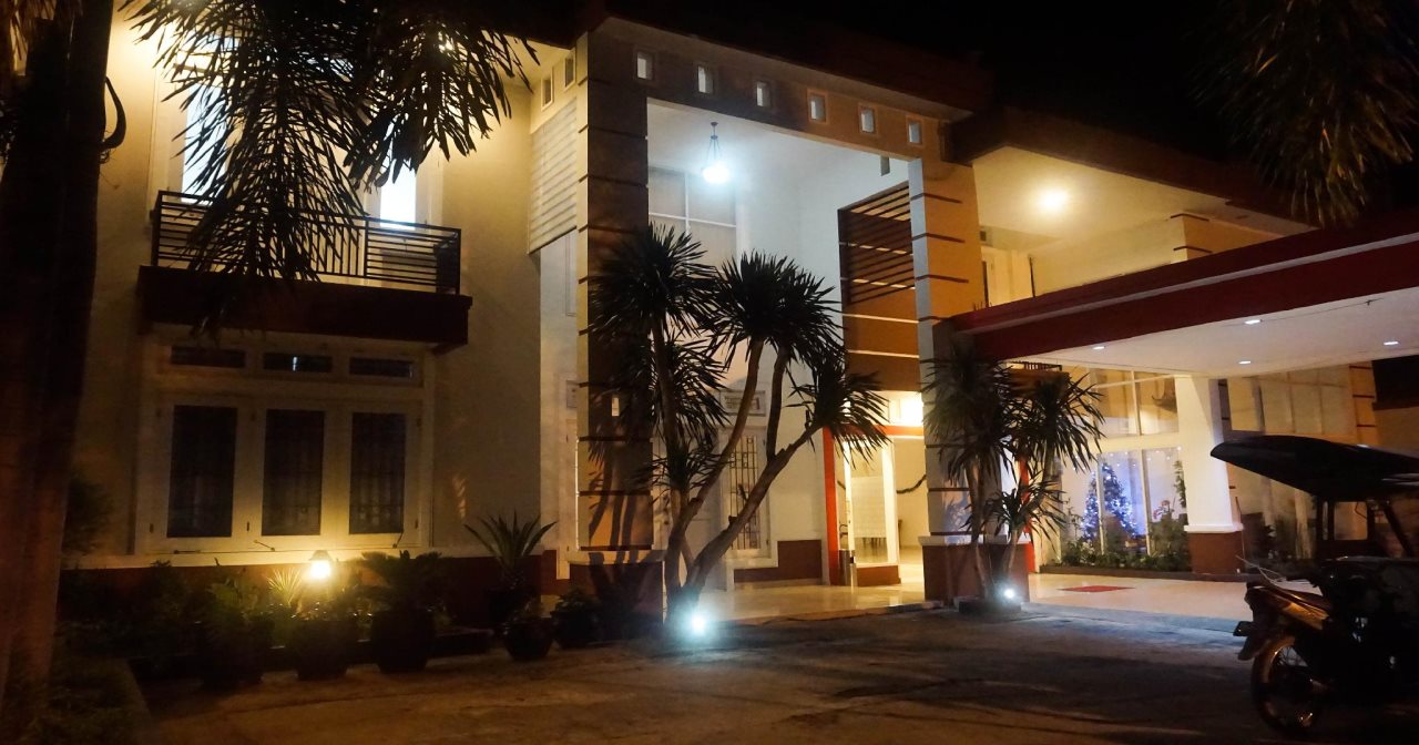 The Garden Hotel — hotel in Gorontalo