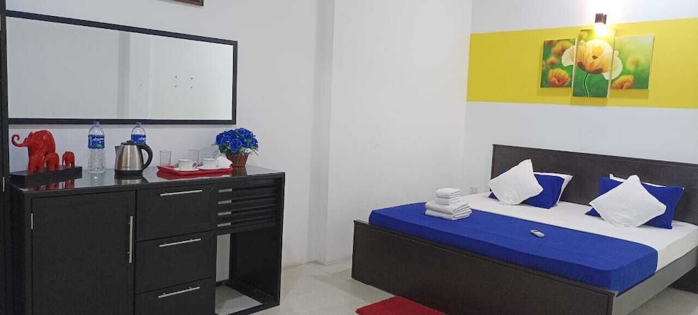 Royal Palace Airport Hotel Katunayaka in Katunayaka, Sri Lanka