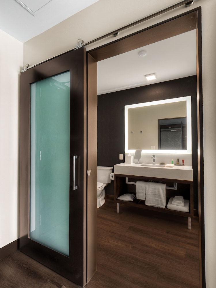Marriott Tacoma Downtown - photo 35