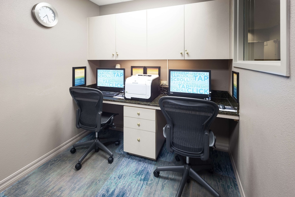 Hilton Garden Inn Sacramento South Natomas - photo 22