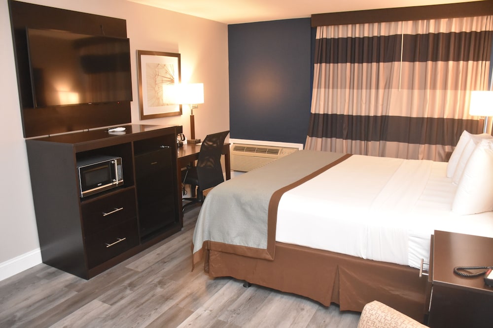 Ramada by Wyndham Vineland Millville Area - photo 4