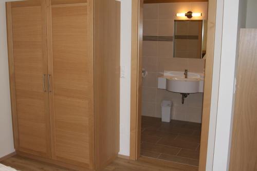 Weingut Gastehaus Palkowitsch - carbon neutral hotel in Illmitz