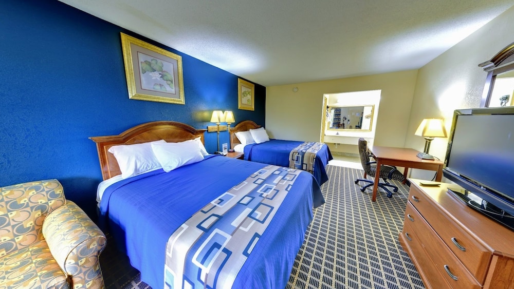Dahlonega Mountain Inn - photo 10