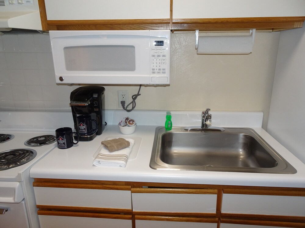 Affordable Suites of America Lynchburg - photo 27