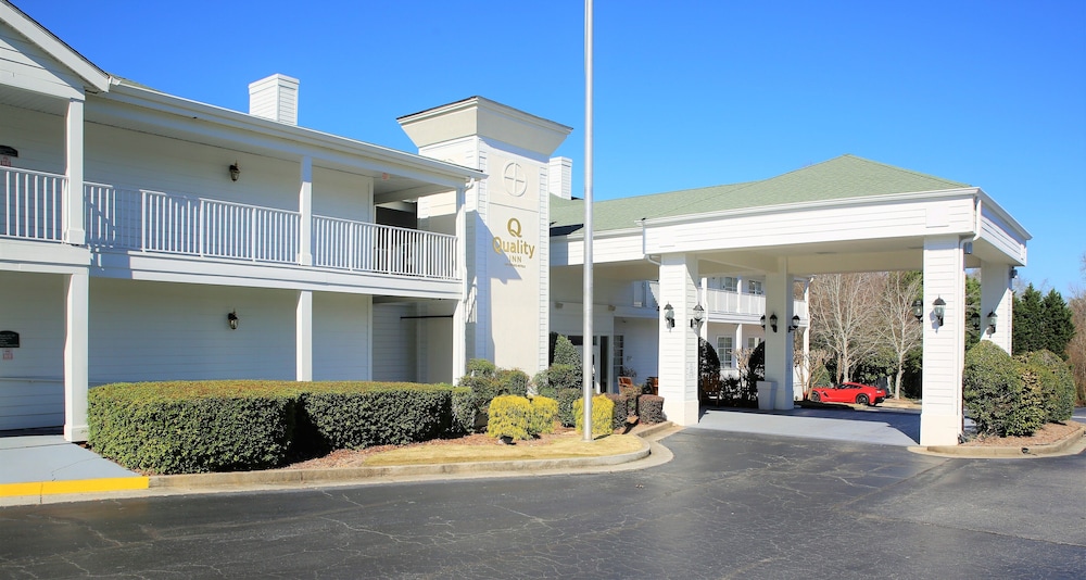 Quality Inn Fayetteville near Historic Downtown Square - photo 56