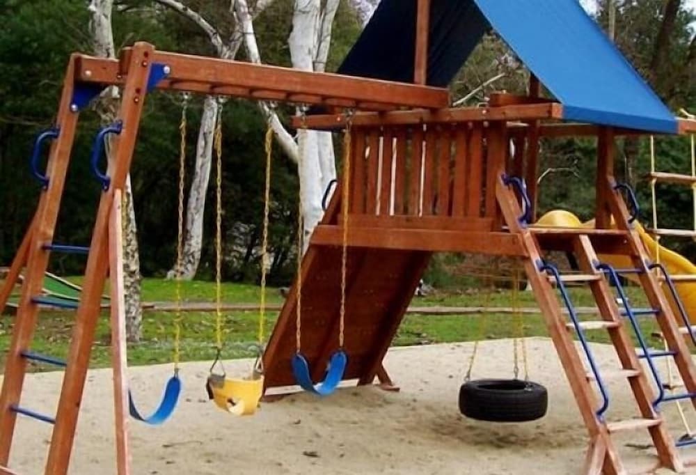 Morgan Hill RV Resort Campsite - photo 18