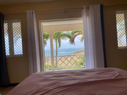 MAYARO Private Room with Ocean View in Unknown City, Barbados