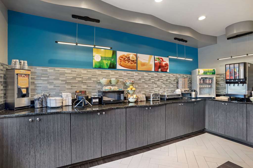 Quality Inn & Suites Birmingham Highway 280 - photo 33