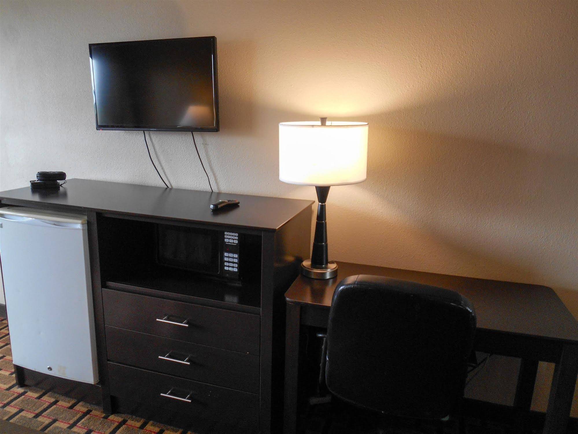 Motel 6 Midland TX - photo 5