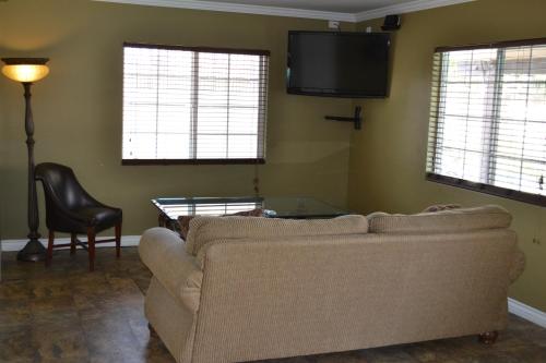 All Worlds Resort - photo 2