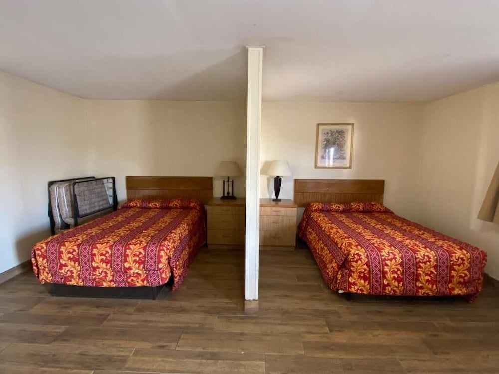 Relax Inn Plaquemine - photo 13