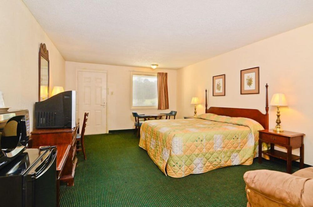 Motel 6 Sandersville GA - photo 10