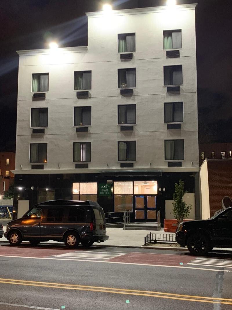 Gwb Hotel - photo 3