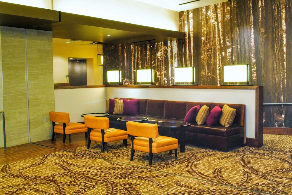 Doubletree By Hilton Reading - photo 8