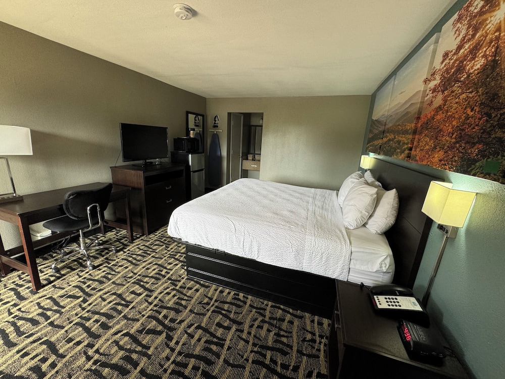 Homegate Inn And Suites Collierville TN - photo 7