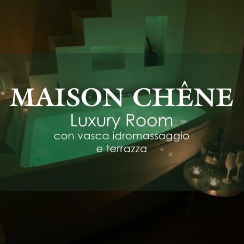 Maison Chene Con Vasca Idromassaggio — 4-Star Luxury Hotel in Bisceglie, Italy