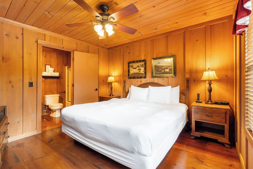 Cabins at Green Mountain Trademark Collection by Wyndham - photo 6