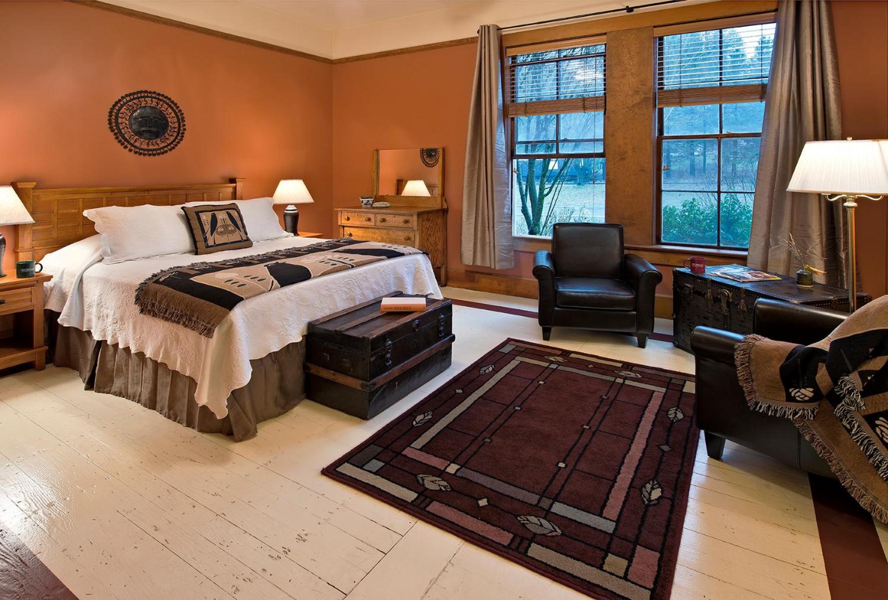 McCloud Hotel - photo 14
