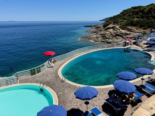 Villa Star — 4-Star Luxury Hotel in None, Italy