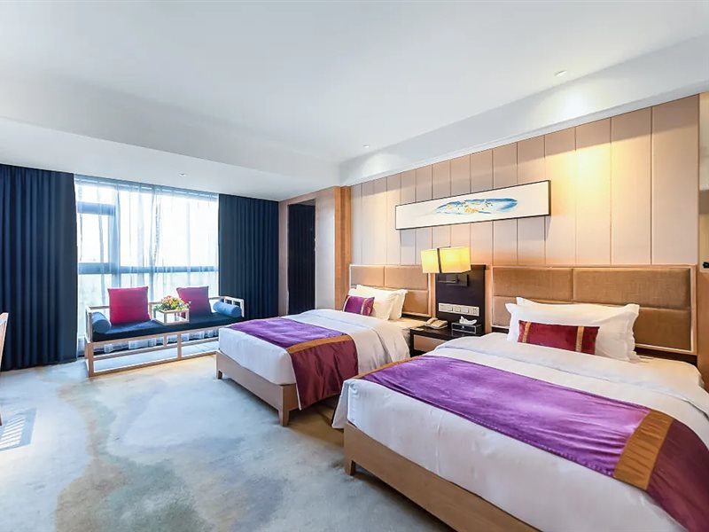Rezen Kingtown Hotel Chongqing Ranjiaba — 4-Star Luxury Hotel in Chongqing, People's Republic of China