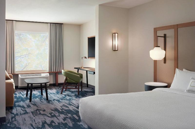 Fairfield Inn & Suites by Marriott Morristown - photo 17