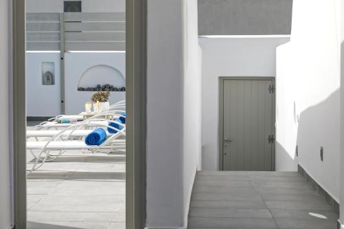 BlueVillas Luxury Concept Santorini — Fira — photo 3