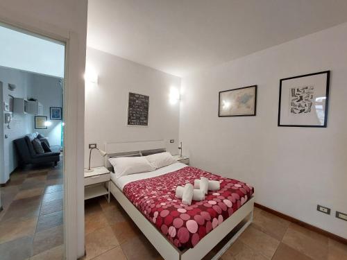 Silvia Apartment — 4-Star Luxury Hotel in Florence, Italy