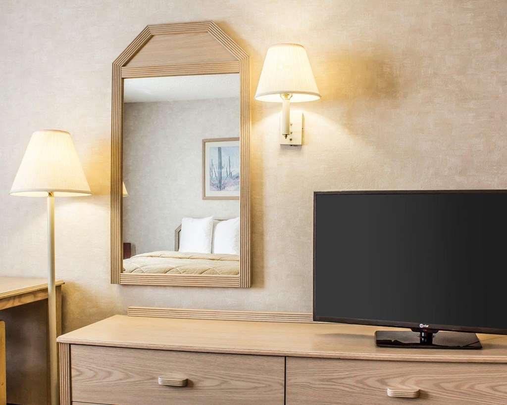 Quality Inn & Suites Yuma - photo 13