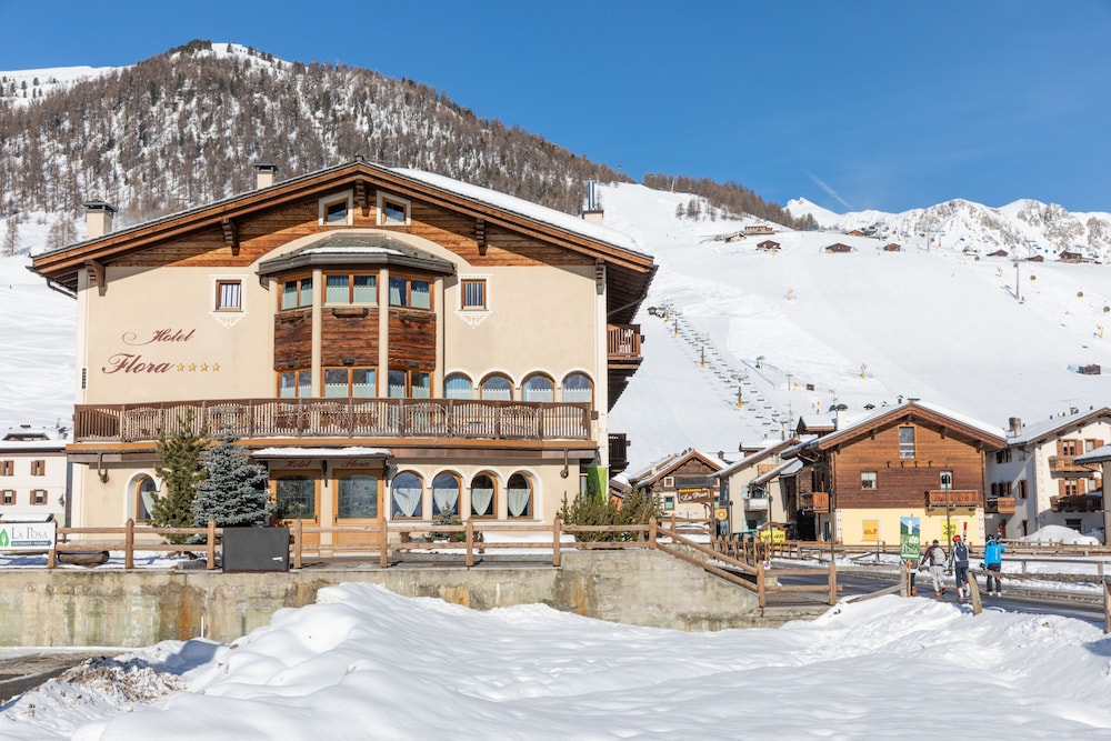 Hotel Flora — Livigno