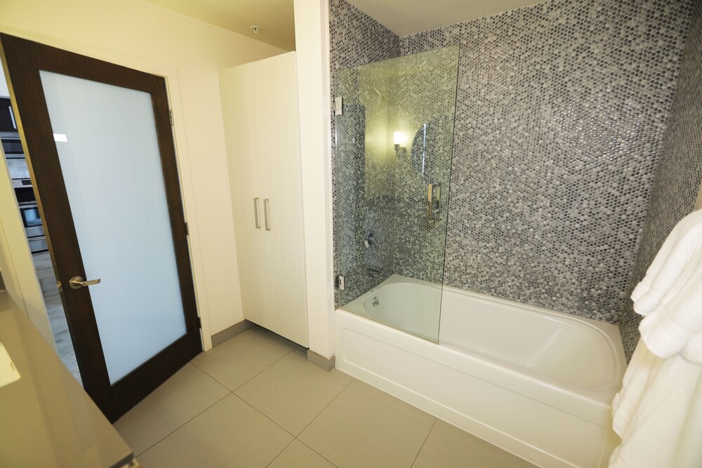 Urban Lifestyle Suites - photo 47