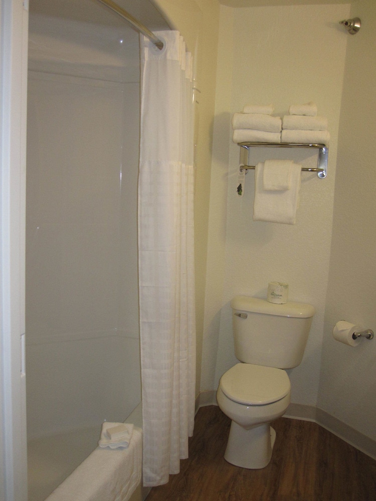 Buffalo Inn - photo 15