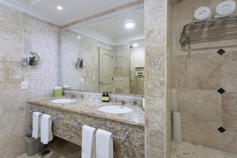 Sandos Cancún All Inclusive Adults Only