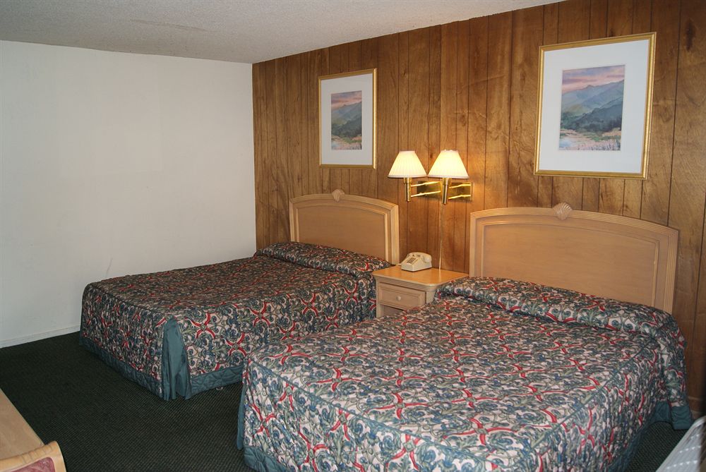 Green Lantern Motel - photo 5