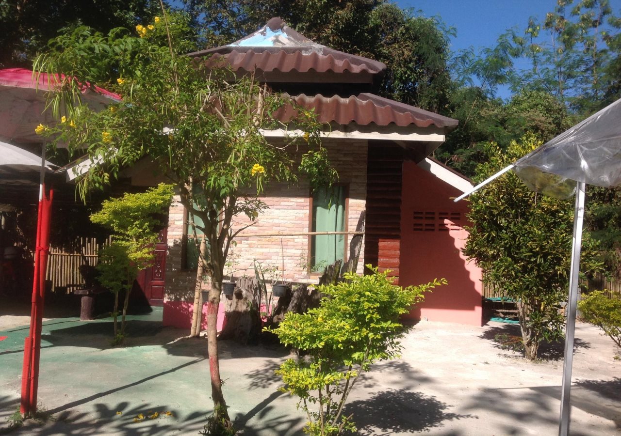 Time 2 Resort - carbon neutral hotel in Pai
