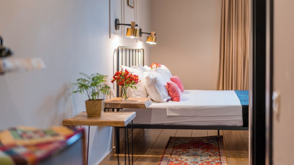 Twentyone by Vintage Hotel Collections — 4-Star Luxury Hotel in Tbilisi, Georgia