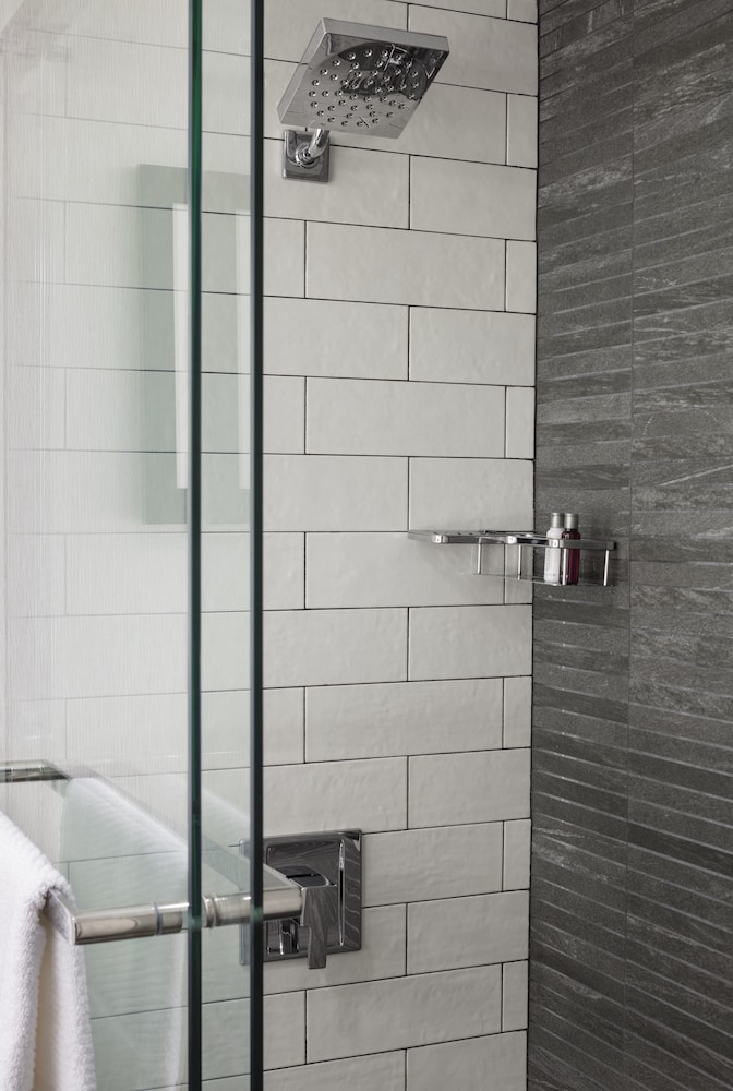 Boston Marriott Newton - photo 2