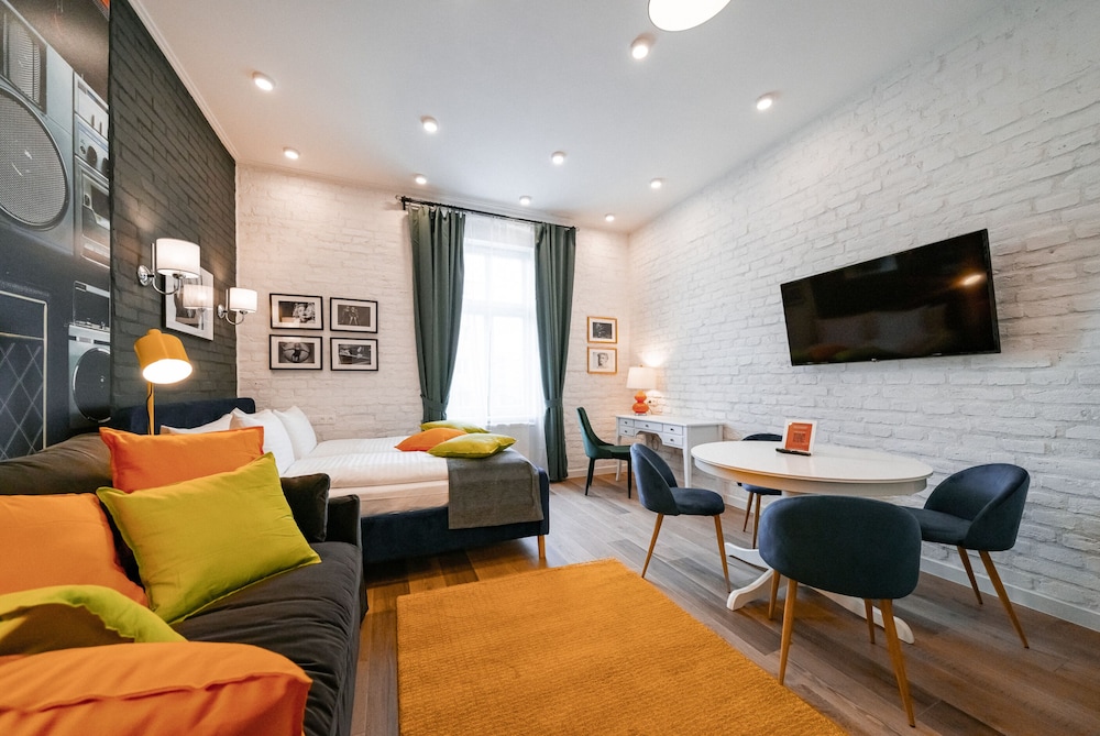 Revelton Studios Marianske Lazne — 4-Star Luxury Hotel in Marianske Lazne, Czech Republic