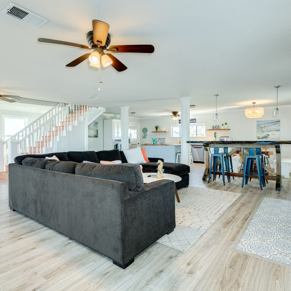Gulf Adventures and Beachfront Relaxation Awaits - photo 12