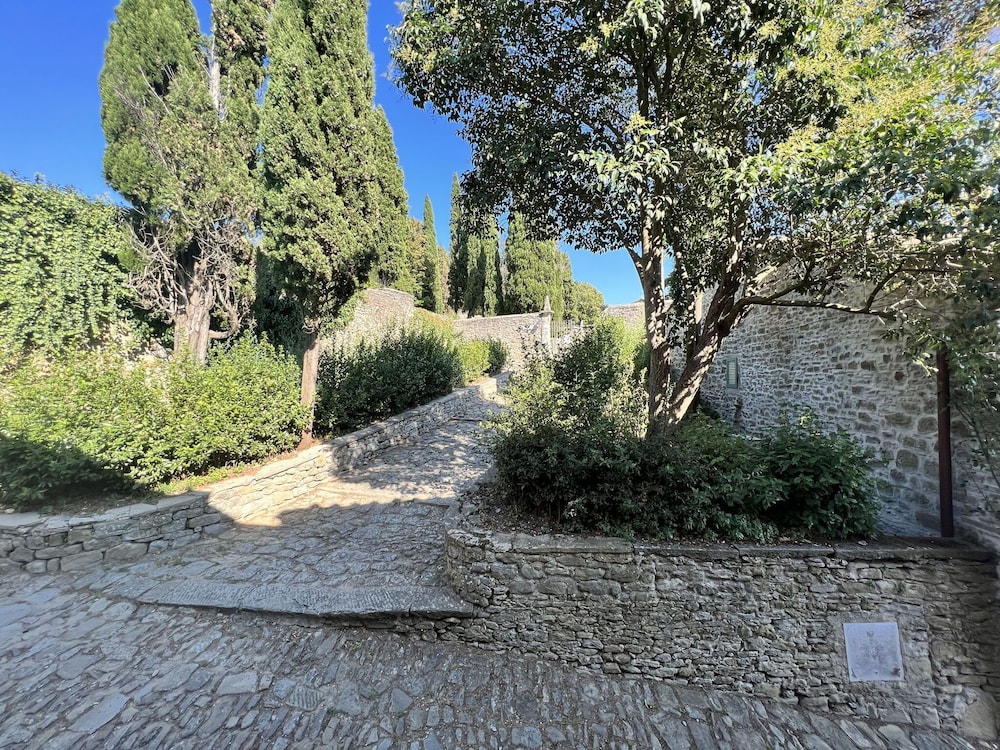 The Architects House — 4-Star Luxury Hotel in Cortona, Italy