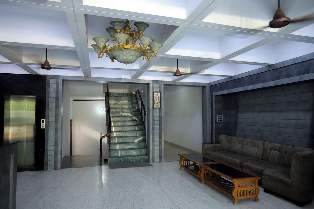 Mansarover Hotel & Banquets — Bareilly — photo 3