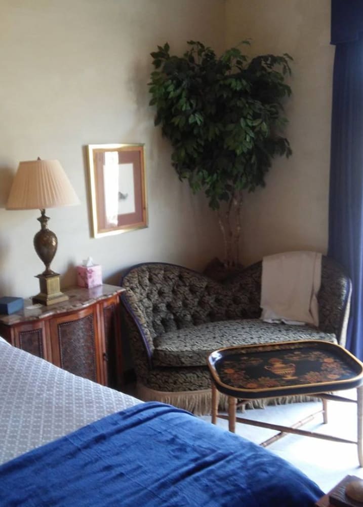 Inntiquity A Country Inn - photo 53