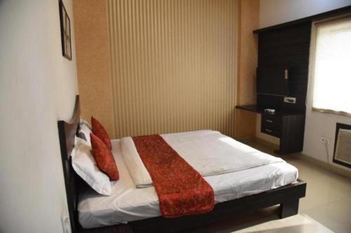 Hotel Pink Pearl — Raigarh — photo 2